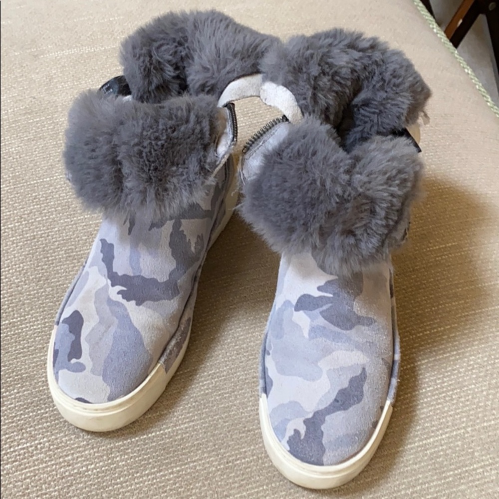 J slide high top furlined sneaker.  Grey camo